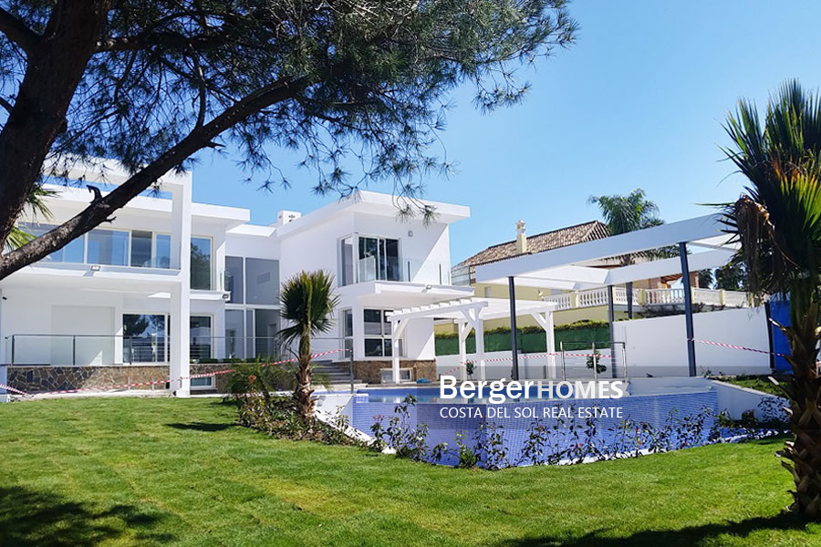 Marbella – Exquisitely Built Modern Villa