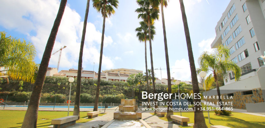 Fuengirola – 2 BED + 2BATH TOP FLOOR APARTMENT with Panoramic Mountain Views at Miramar Shopping Centre