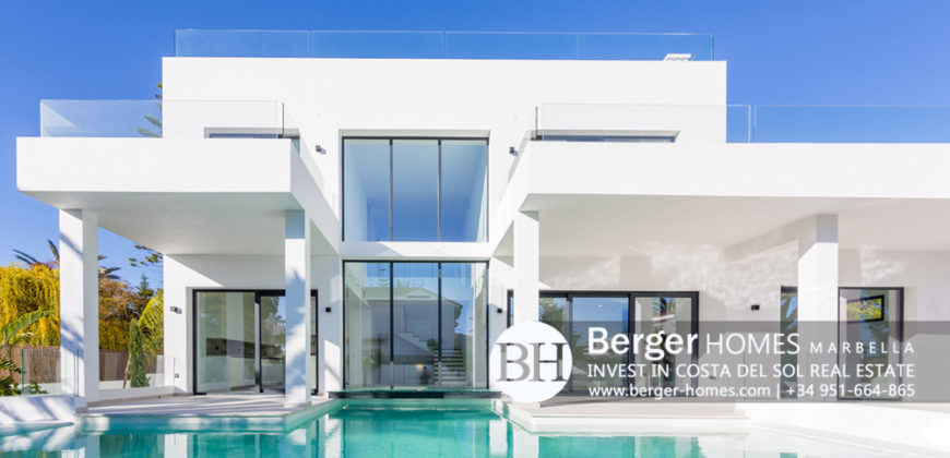 East Marbella – Fabulously Built Modern Villa for sale at Marbesa Beach