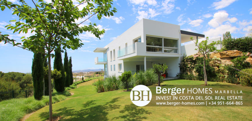 El Higueron – Beautiful Modern Villa in The Prestigious Reserva del Higueron Benalmadena Surrounded by the Panoramic view of the Mijas Mountains and the Mediterranean Sea