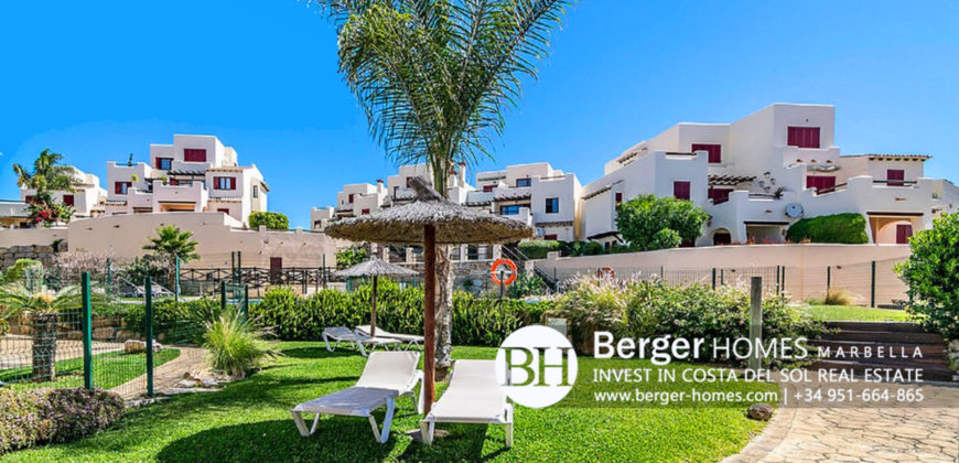 Casares – 2 Bedroom Middle floor Apartment for Sale in Casares Playa with Sea Views