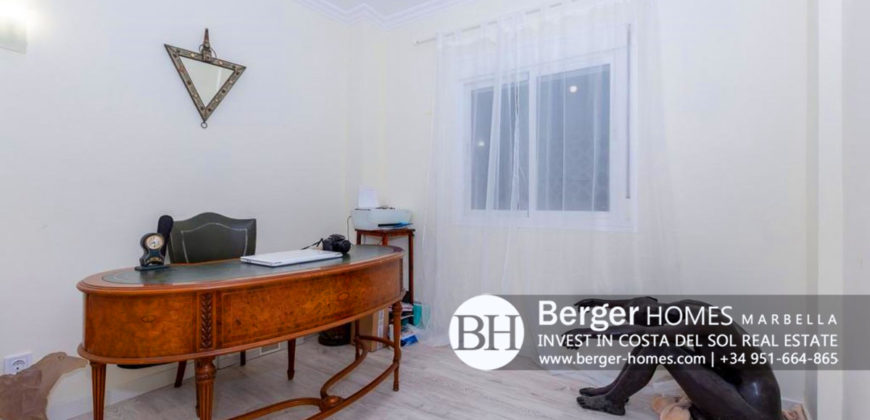 Estepona – Fully Renovated 3 Bed Apartment Just few meters from the Beach of Estepona Center