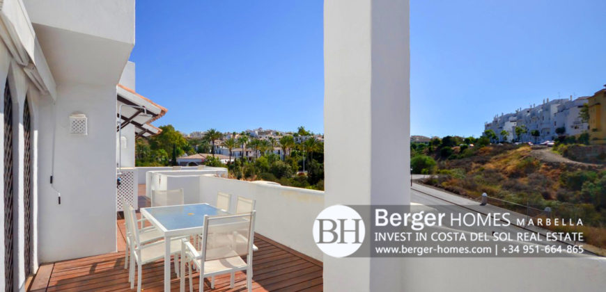 Estepona – Huge 3 bedroom Apartment with Penthouse size Sunny Terrace near the Golf Courses