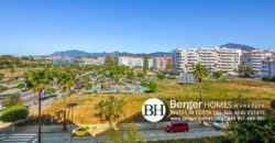 Nueva Andalucia – 2 bedroom apartment for Sale with lots of fantastic restaurants and bars within walking distance