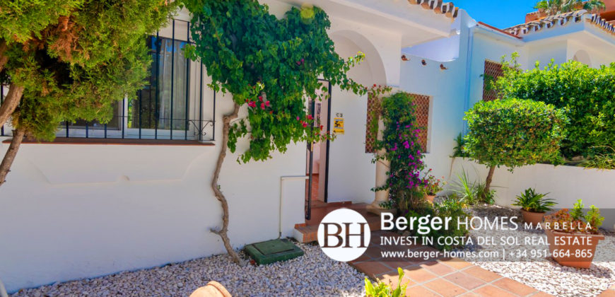 El Paraiso – Exquisite One Level Bungalow in turn key condition in El Parasio Cortes Del Golf