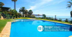 Estepona – Charming 2 Bedroom Villa for Sale in a Beachfront Paradise