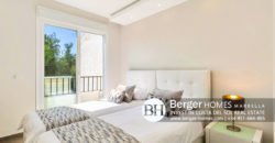 Estepona – Exceptionally Spacious Beach-side Penthouse for Sale