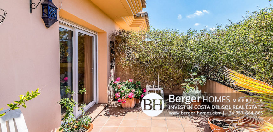 4 bed Semi-Detached Villa for sale in Los Flamencos Riviera del Sol