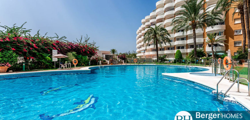 One bedroom apartment with sea views close to the beach for sale in Edificio Coronado