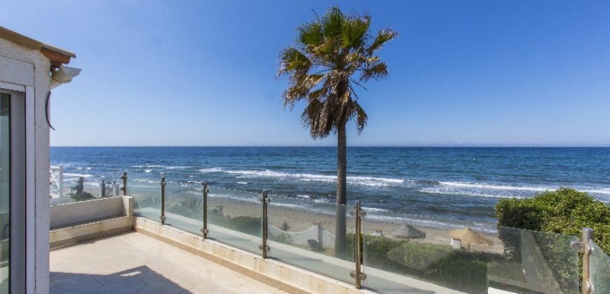 FIRST LINE BEACH VILLA, located within steps from the sandy beaches of Marbesa, Elviria – East Marbella