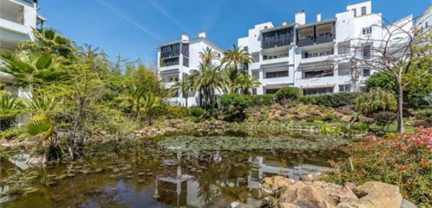 Awesome 3 bedroom Apartment for sale in Hacienda Playa with a huge southwest facing sea view terrace – Elviria – EAST MARBELLA