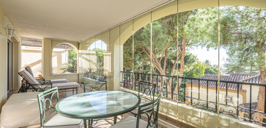 Awesome 3 bedroom Apartment for sale in Hacienda Playa with a huge southwest facing sea view terrace – Elviria – EAST MARBELLA