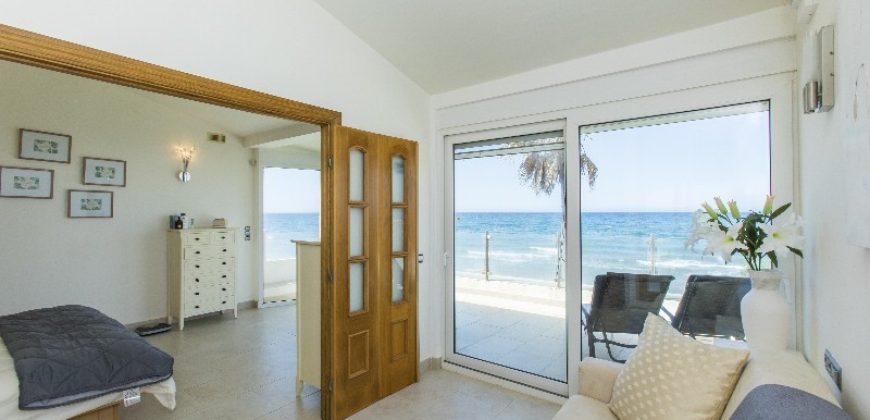 FIRST LINE BEACH VILLA, located within steps from the sandy beaches of Marbesa, Elviria – East Marbella