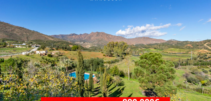 Mijas Costa – Fabulous and Rustique Finca with Panoramic Viewa in Mijas Costa