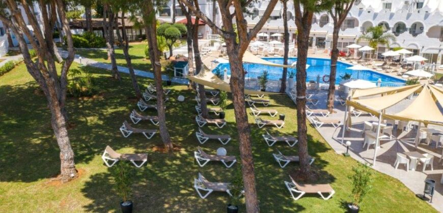 Fully renovated duplex apartment located in 4-star VIME Resort in quiet beach-side residential area of Reserva de Marbella