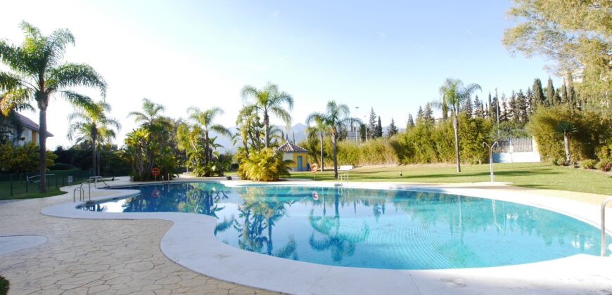 Beautiful 3 bed Beach Apartment for sale in Bahia de Marbella – Ground Floor Apartment