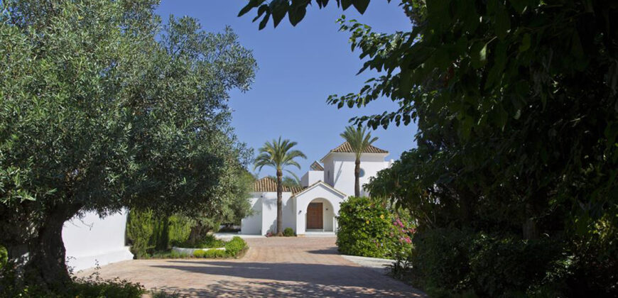 Elviria – Luxury 8 bedroom Beachside villa in Elviria