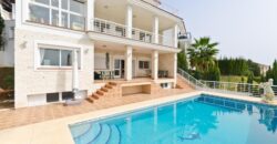 Mijas Golf – Fantastic 6 Bedrooms 5 Bathrooms villa for sale in Mijas Golf