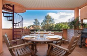 La Mairena – Beautiful penthouse for sale in the El Vicario urbanization in La Mairena (Elviria alta)