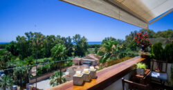 Carib Playa – Beachside duplex apartment with beautiful open sea views located in Carib Playa