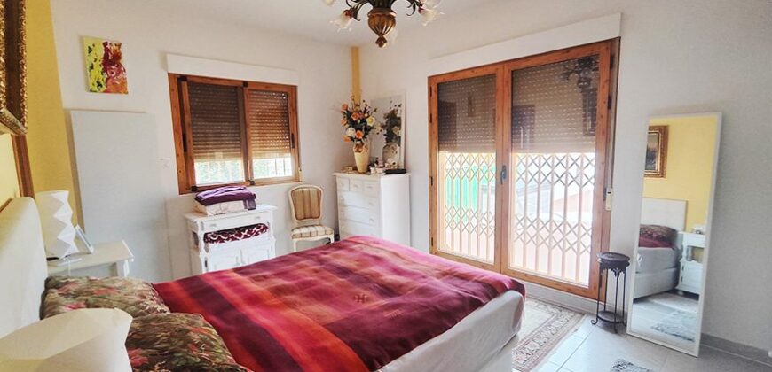 Fortuna Murcia – Super Bargain villa – 2 houses on one plot in Fortuna Murcia –  Discover your dream home with this stunning villa located just 10 minutes away from the relaxing spa town of Fortuna, Murcia