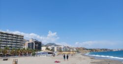 Fuengirola, Carvajal – BEACHFRONT Penthouse apartment with panoramic views in Carvajal, Fuengirola