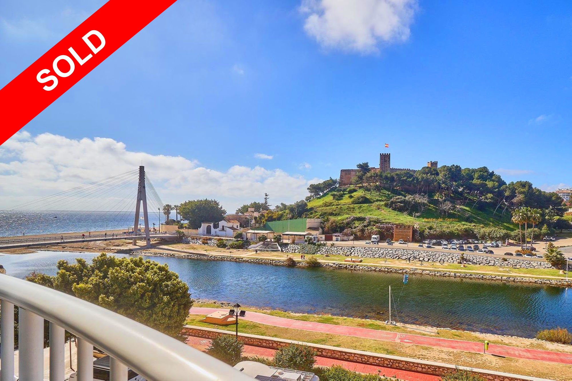 3 Bedroom Beachside Apartment for Sale in Fuengirola – Castillo Edif Astigi