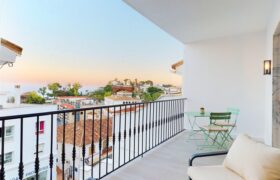 Newly Refurbished and impeccably adorned top-floor apartment in the heart of Mijas Pueblo – Property for sale in Mijas Pueblo