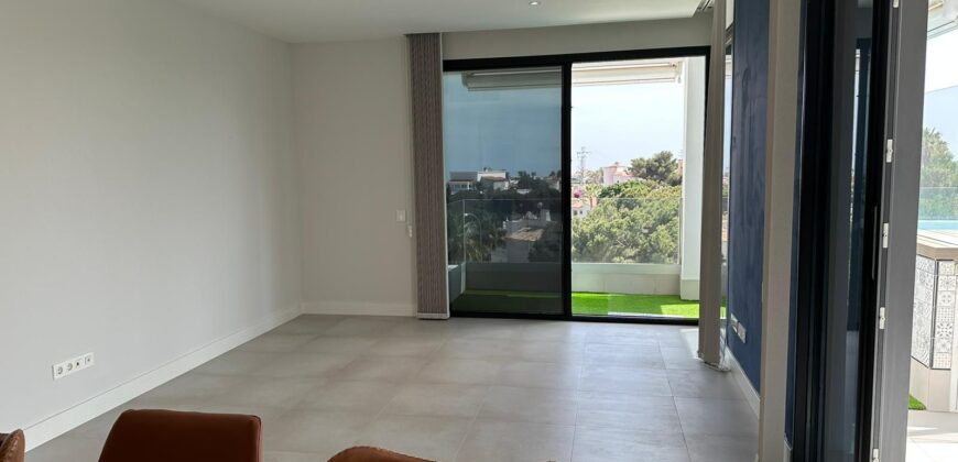 Contemporary and modern apartment for sale in SANTA BARBARA HEIGHTS – MIJAS COSTA REF# R4225729