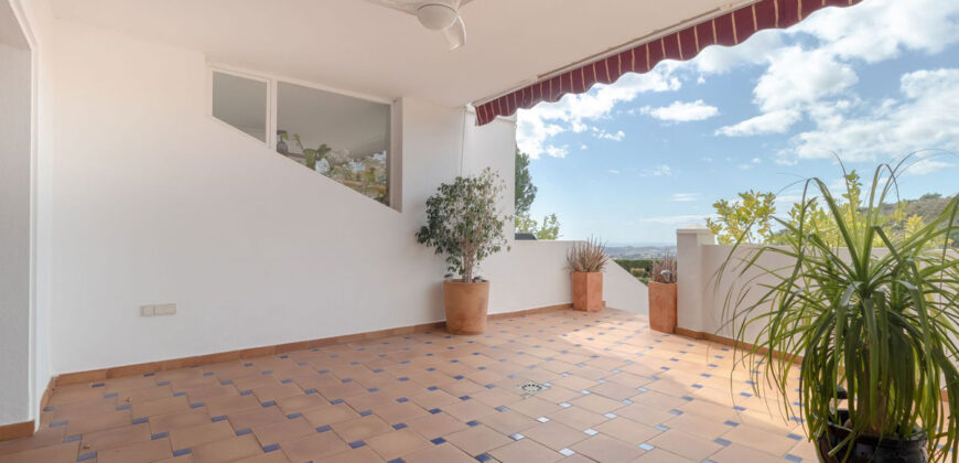 Welcome to beautiful Luxury Ground floor with Sea views in Mijas – Finca San Antonio – R4660939
