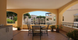 Beautiful beachside apartment for sale in Hacienda Playa next to the popular Don Carlos Hotel in Elviria, East Marbella