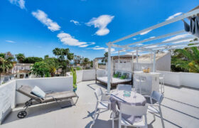 Penthouse Duplex for sale in Golden Beach Elviria, East Marbella