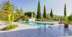 **Finca for Sale in Alhaurín el Grande with 6000 m2 Avocado and tropical garden**