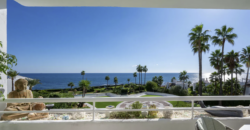 Elegant beachfront apartment with stunning sea views at Miraflores playa