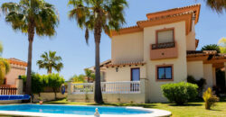 SOLD! semi Detached villa in Private urbanisation Coin, Los Nebrales