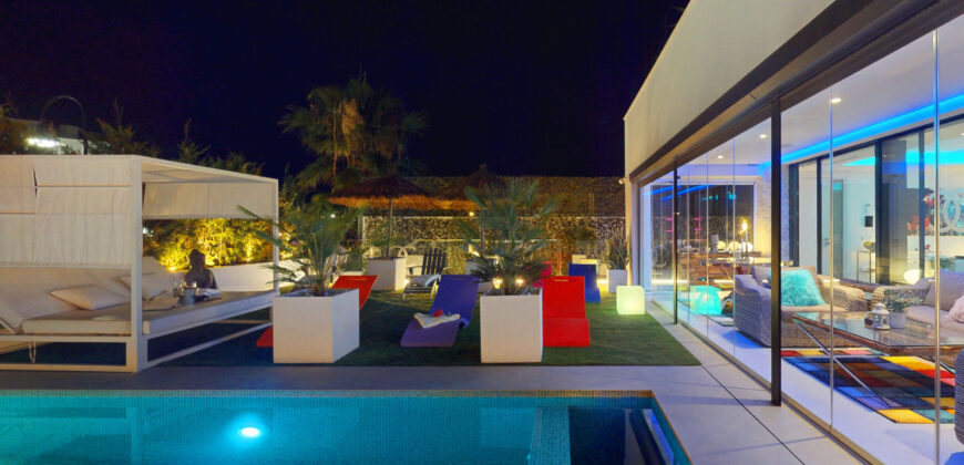 Stunning Luxury Villa for Sale in La Cala de Mijas