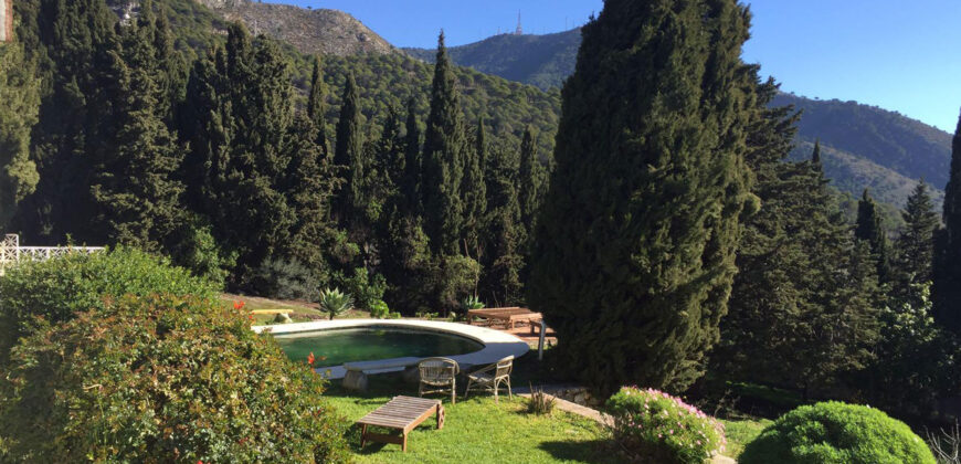 ***Villa Investment opportunity with lot’s of potential in Mijas Pueblo***