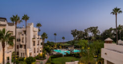 Middle Floor Apartment in Bahia del Velerin 3.5 5 star urbanisation in Estepona East