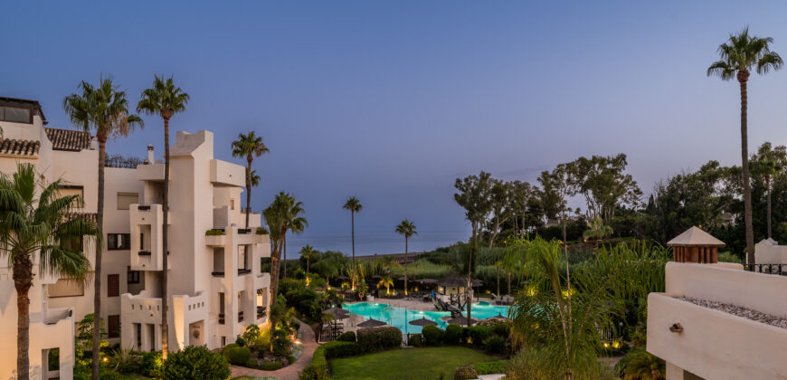 Middle Floor Apartment in Bahia del Velerin 3.5 5 star urbanisation in Estepona East