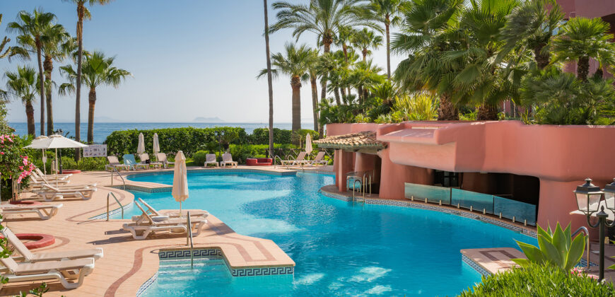 Ground Floor Apartment in Estepona Menara Beach 1201