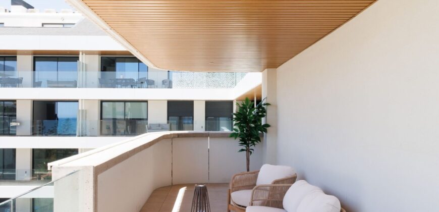 Jade Tower – LAST UNITS!! Key-ready luxury apartments in Fuengirola by the beach side