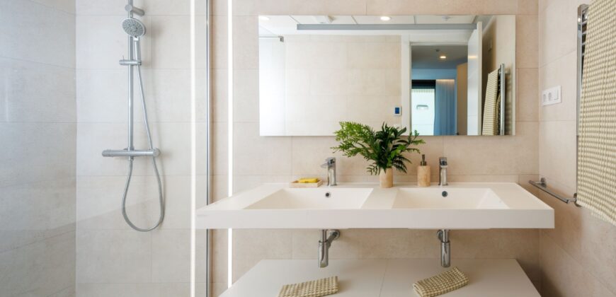 Jade Tower – LAST UNITS!! Key-ready luxury apartments in Fuengirola by the beach side