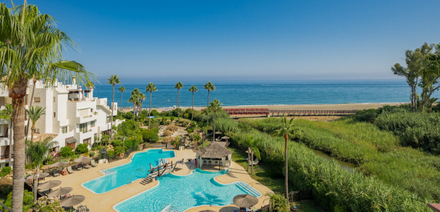 Penthouse Bahia del Velerin 1.6 – BEACHFRONT LUXURRIOUS FIVE STAR URBANISATION – New Golden Mile Estepona