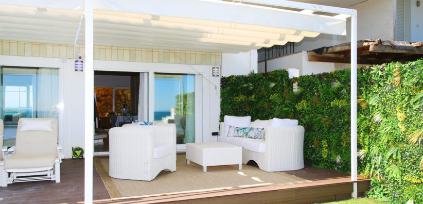 Waterfront Duplex for sale in Bahia Dorada Estepona