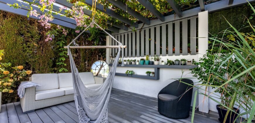 STUNNING SIX BEDROOM FULLY REFORMED AND UPGRADED VILLA for sale in Las Delicias Coin