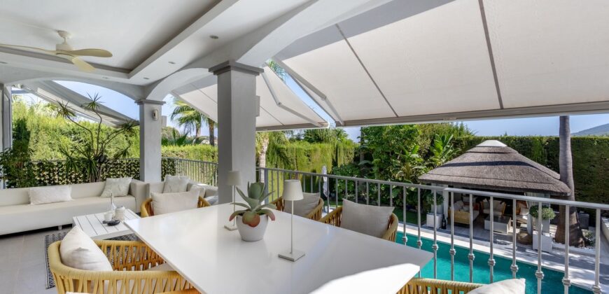 STUNNING SIX BEDROOM FULLY REFORMED AND UPGRADED VILLA for sale in Las Delicias Coin