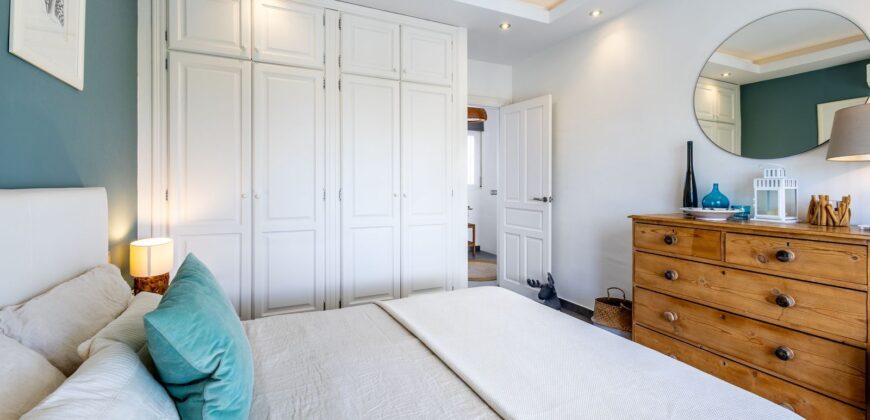 STUNNING SIX BEDROOM FULLY REFORMED AND UPGRADED VILLA for sale in Las Delicias Coin