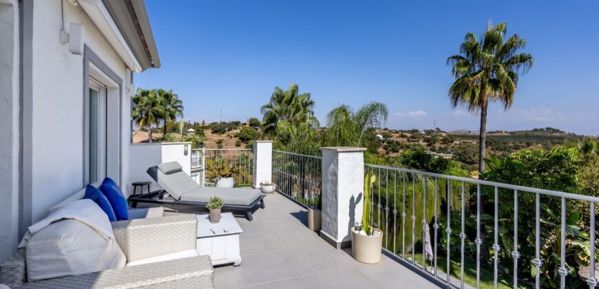 STUNNING SIX BEDROOM FULLY REFORMED AND UPGRADED VILLA for sale in Las Delicias Coin