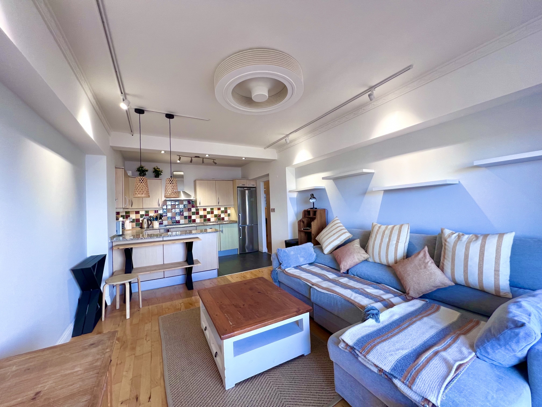 Charming 3-Bedroom Apartment with Stunning Sea Views in Gibraltar South District