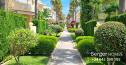 Beachfront Urbanisation – Beautiful 3 bed townhouse for sale located in the prestigious area of El Rosario / Costabella